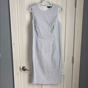 Brooks Brothers Elegant Soft Navy and White Striped Seersucker Dress 12